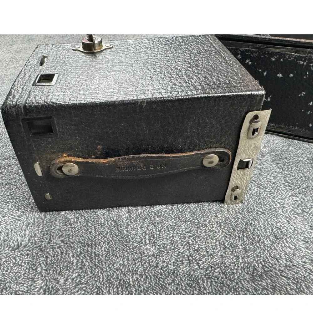 Vintage Kodak No 2 Brownie Box Camera Black with Leather Carrying Case Antique